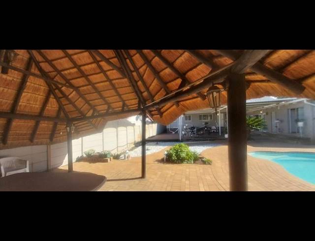 3 BEDROOM HOUSE FOR SALE IN MARLANDS